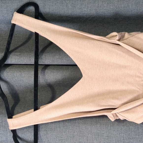 QDA Tan Dress  Size Small - Picture 3 of 6